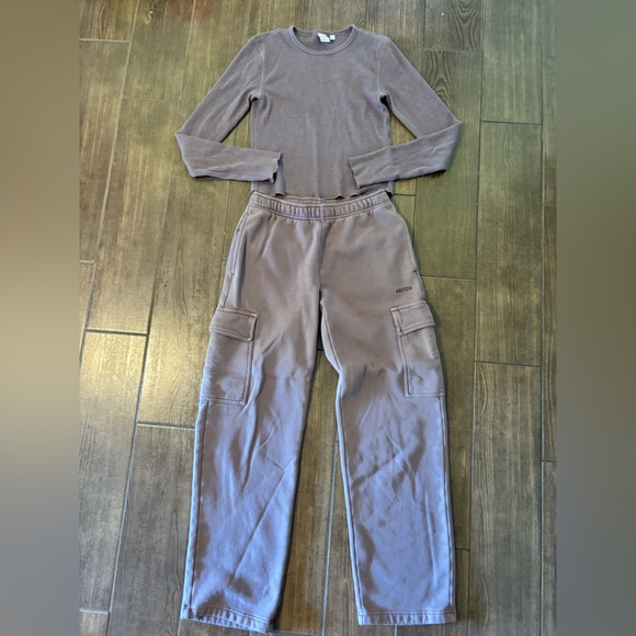 Aritzia Pants - Aritzia Mega Cargo SweatFleece Set- Faded Smoky Eggplant